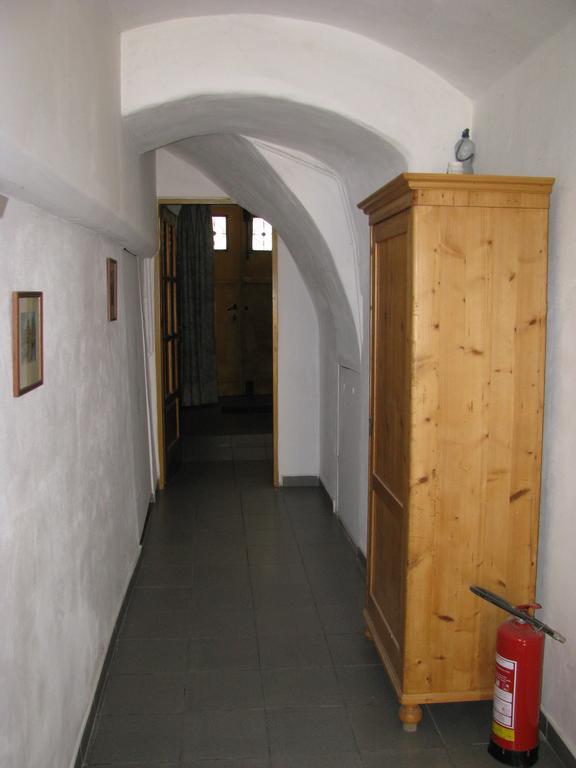 Penzion 102 Pardubice Luaran gambar